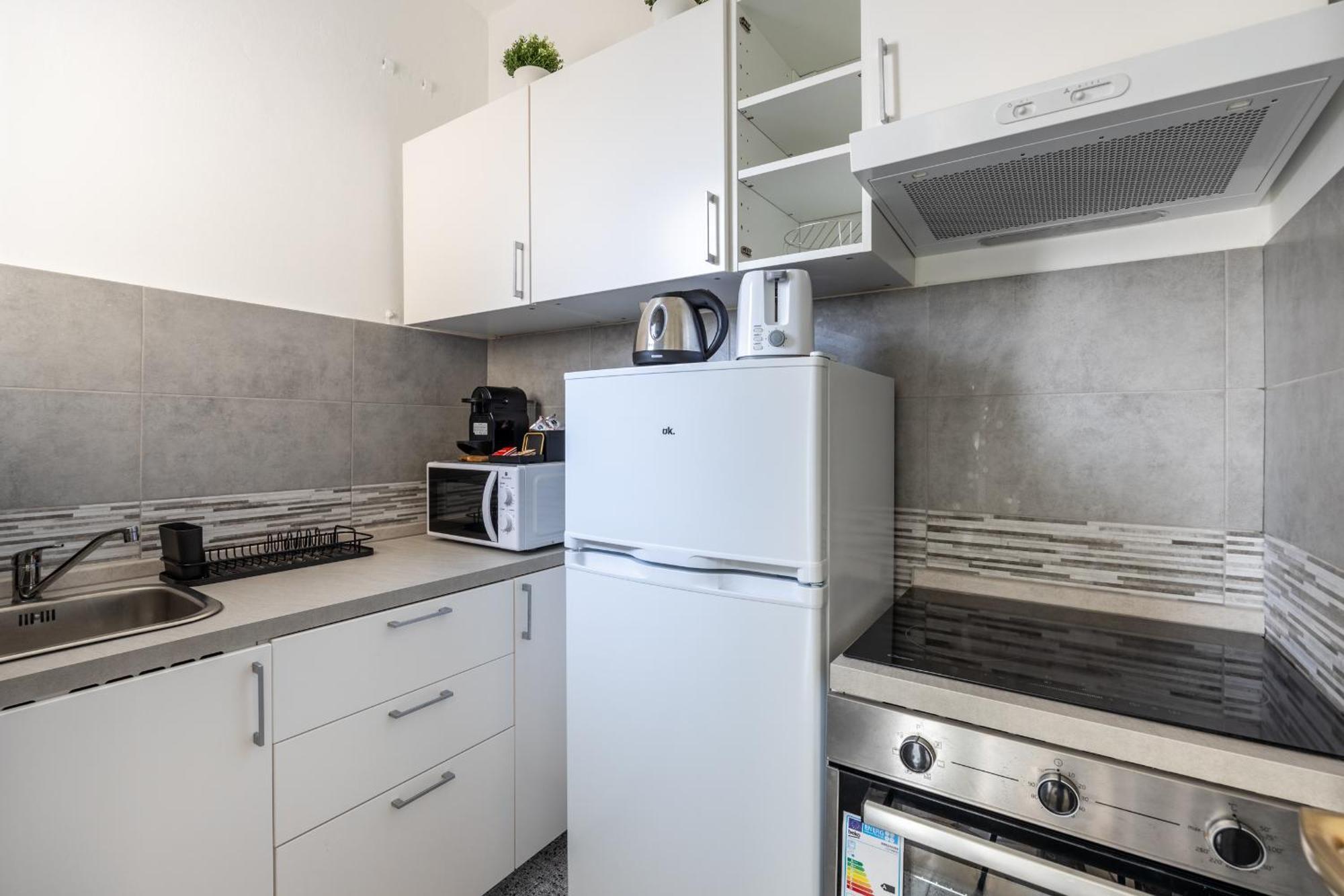 8 Min Dalla Metro Casa Elegante Con Netflix E Wifi Milán Exterior foto